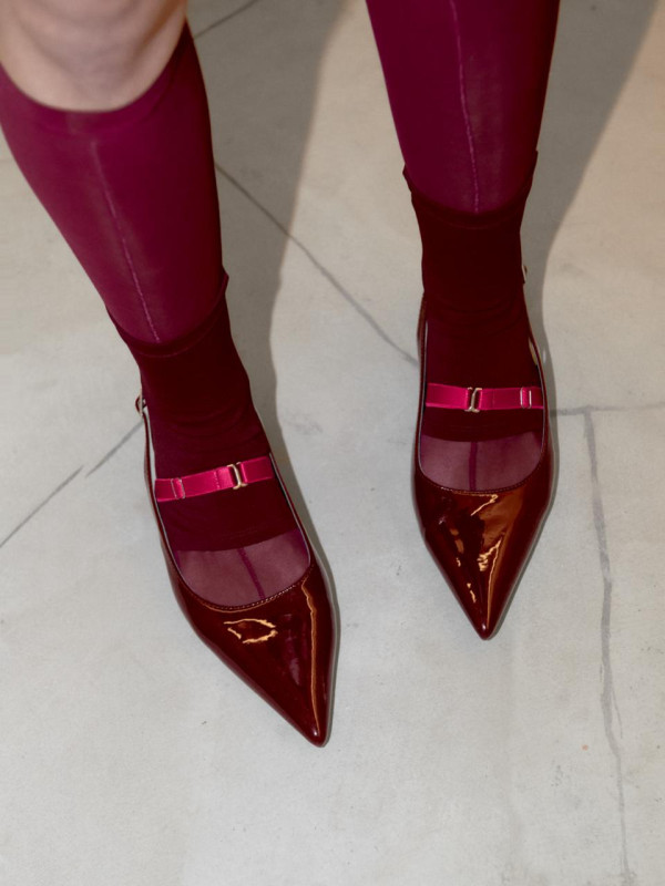  To be: сhimeric & visible  & shocking pink
