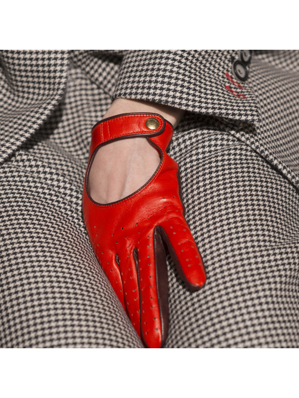  To be: forceful & assertive & bicolor & bright red