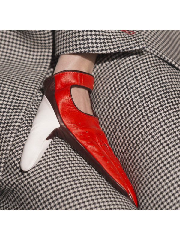  To be: forceful & assertive & bicolor & bright red