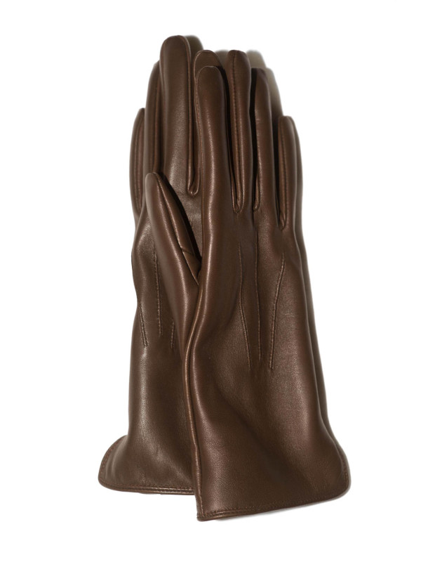 To be: forceful & classic & classic brown