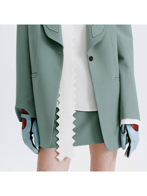  To be: forceful & mazy & bicolor & water blue