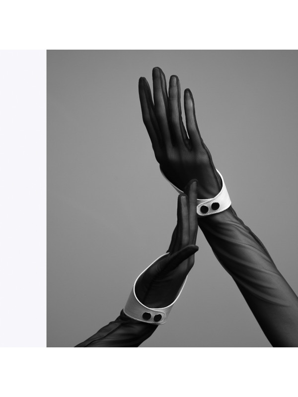 To be: forceful & handcuff & white