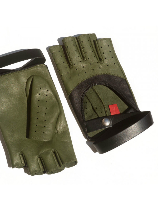 To be: forceful & star & bicolor & olive