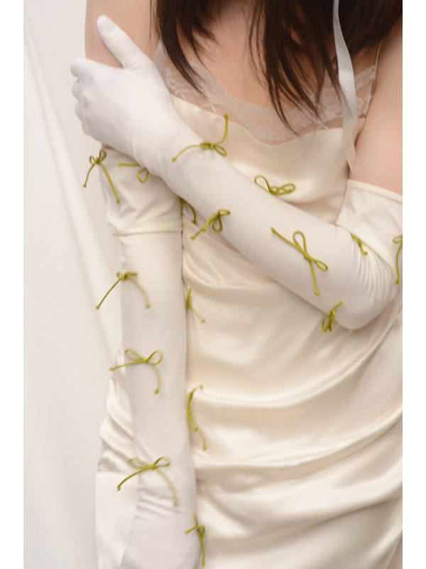 To be: pure & tied & white & lime