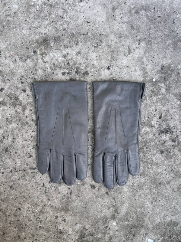To be: sale & classic & grey
