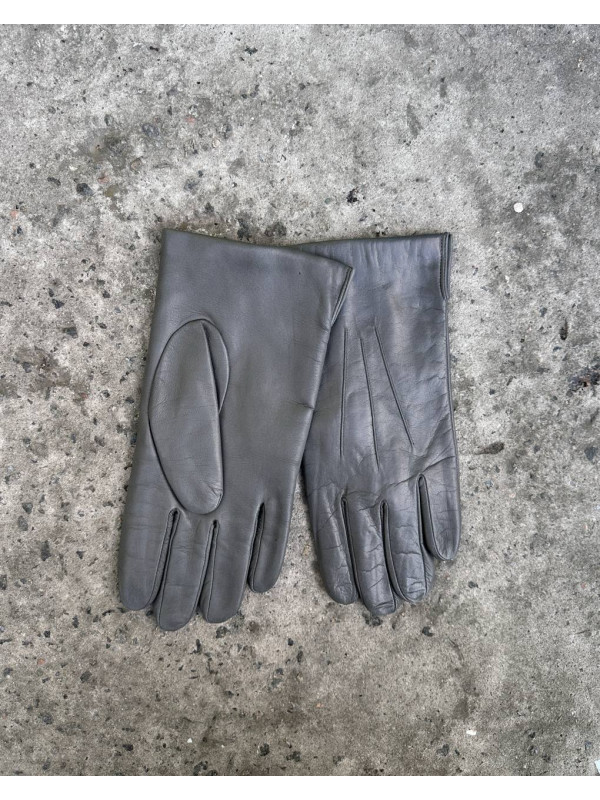 To be: sale & classic & grey