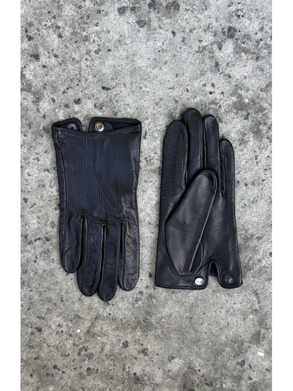 To be: sale & smart & black
