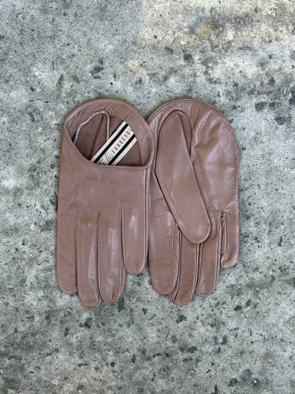 To be: Sale & Lunar & Taupe 