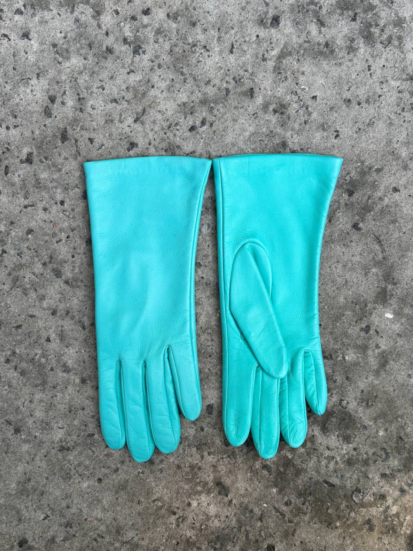  To be: Sale & Minimal & Aquamarine & 2