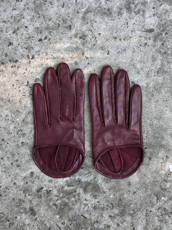 To be: Sale & Lunar & Cherry red 
