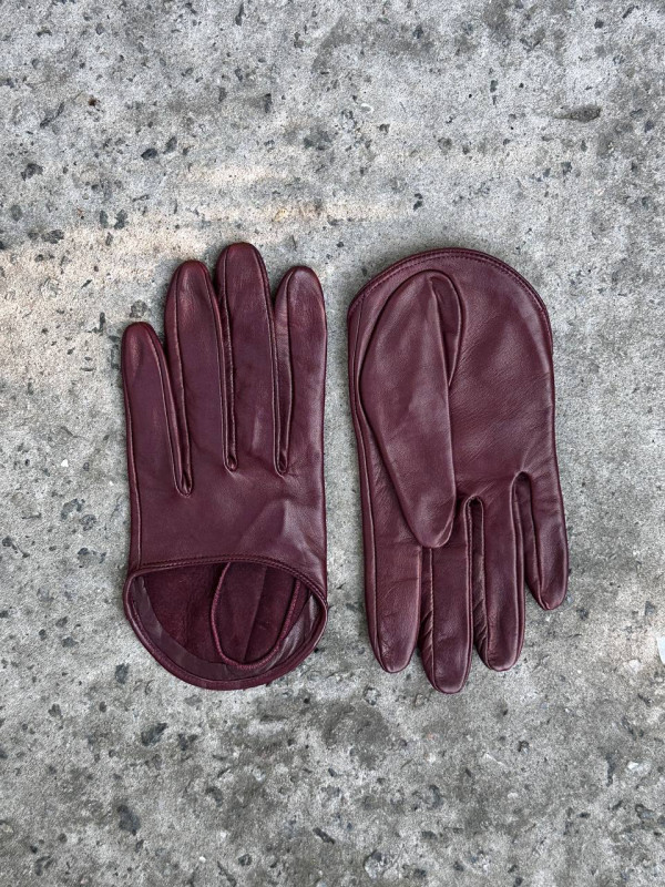 To be: Sale & Lunar & Cherry red 
