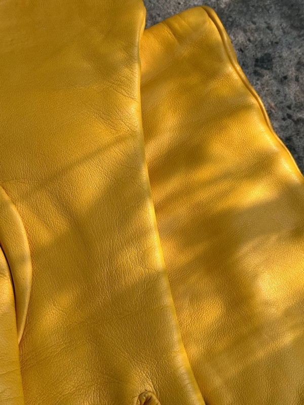 To be: Salе & Minimal & Saffron & 2