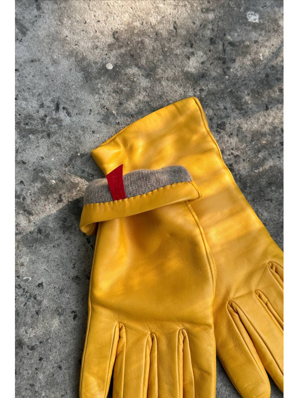 To be: Salе & Minimal & Saffron & 2