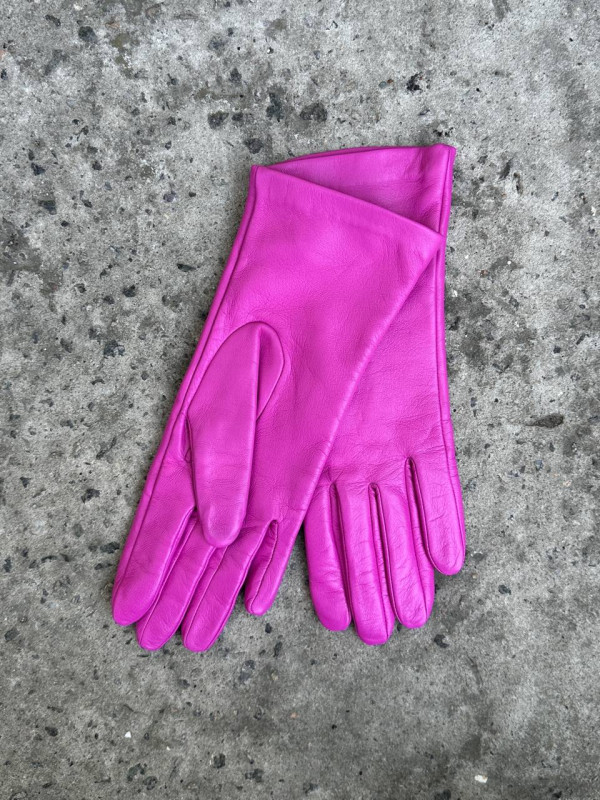  To be: Sale & Minimal & Pink & 2
