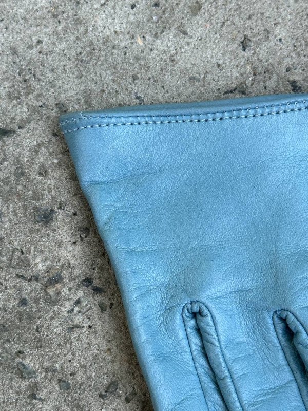To be: Sale & Creative & Water Blue