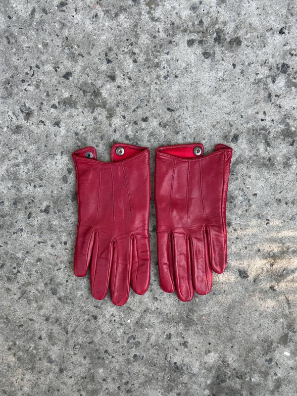 To be: Sale & Smart & Red Apple