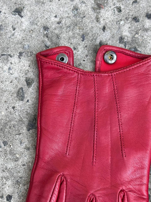 To be: Sale & Smart & Red Apple