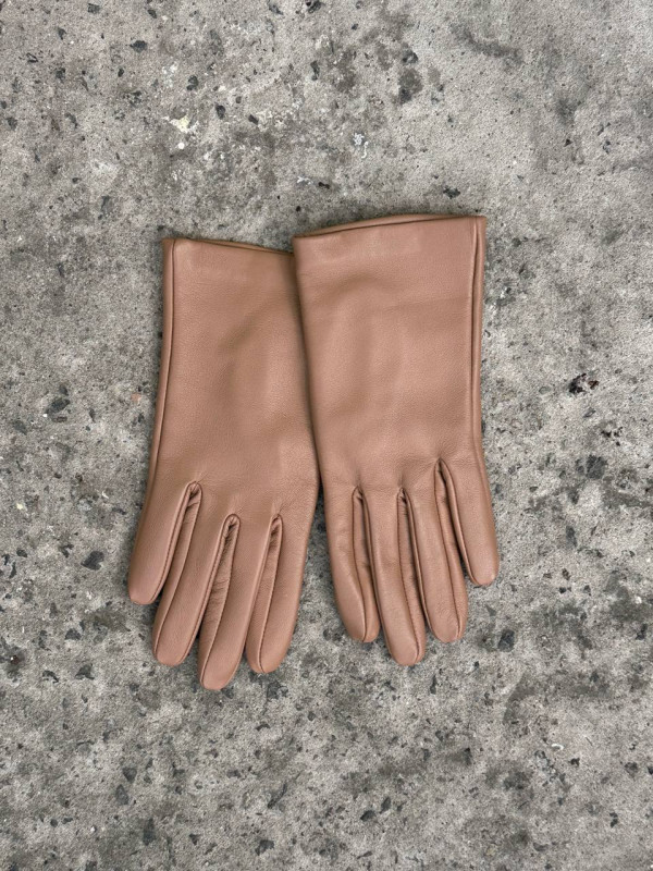 To be: sale & minimal & camel & 2
