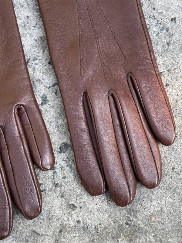 To be: sale & classic & classic brown