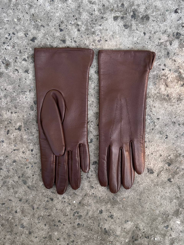 To be: sale & classic & classic brown