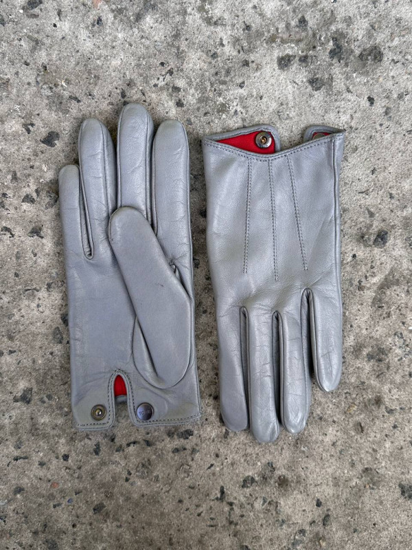 To be: sale & smart & dove grey