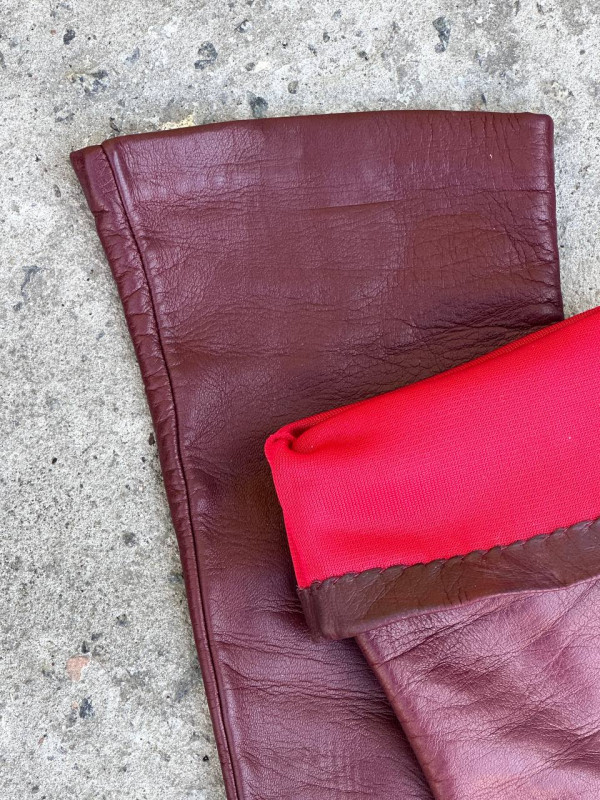  To be: Sale & Minimal & Cherry Red & 4