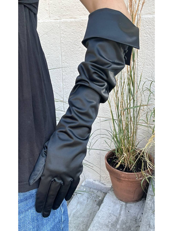 To be: Sale & Maestra & Black