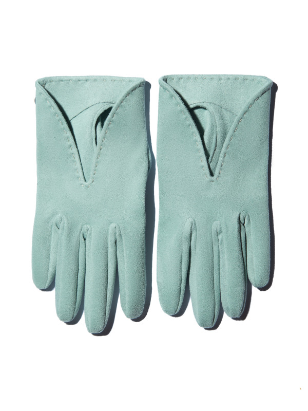 To be: vegan and vibrant and aquamarine